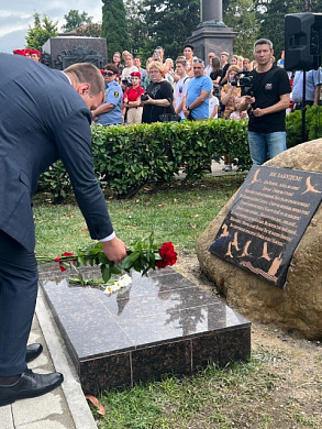 В Туапсе открыли мемориал «Смерч журавлей», созданный при участии мастера из Ивановской области